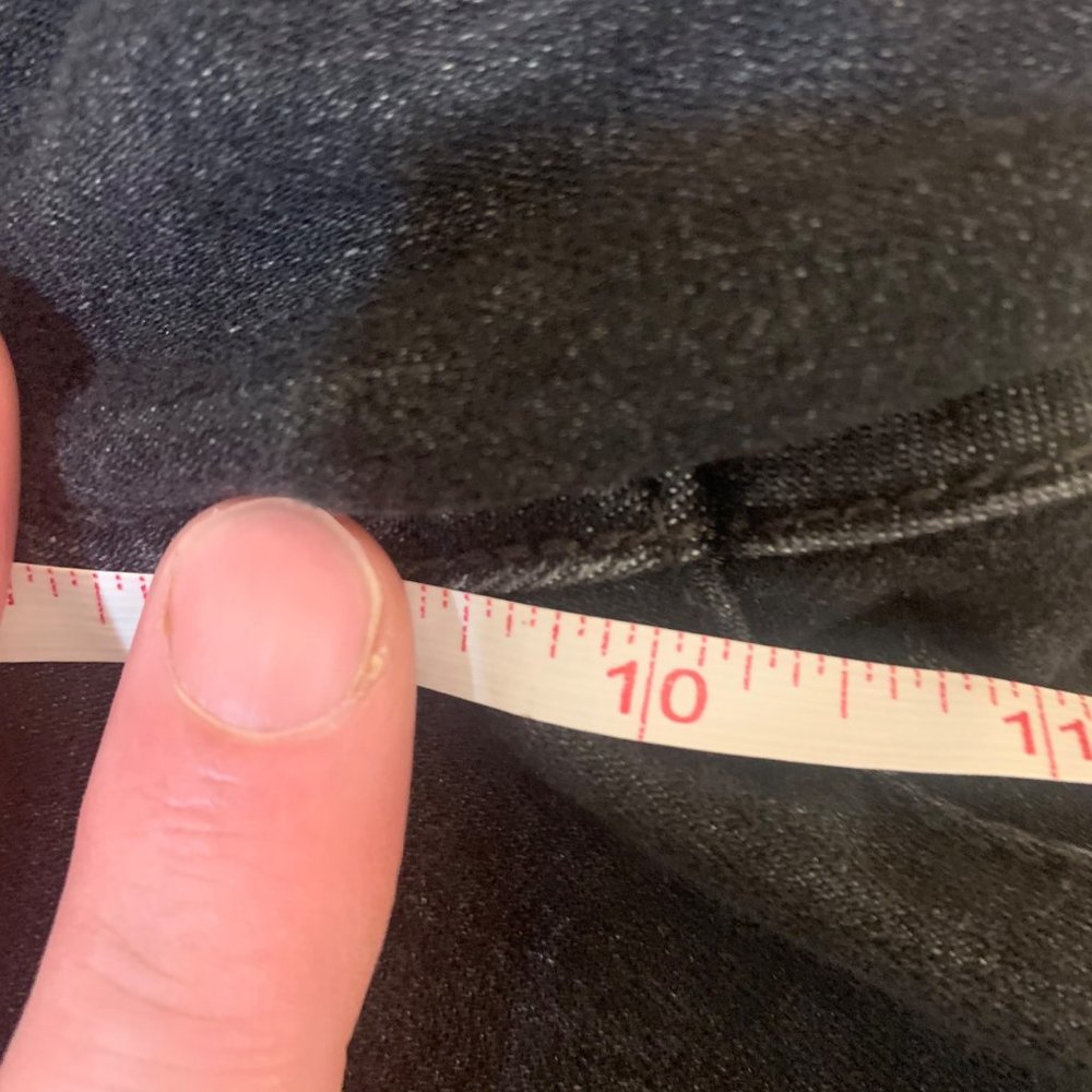 Levi's Mid Rise Skinny - Picture 12 of 13